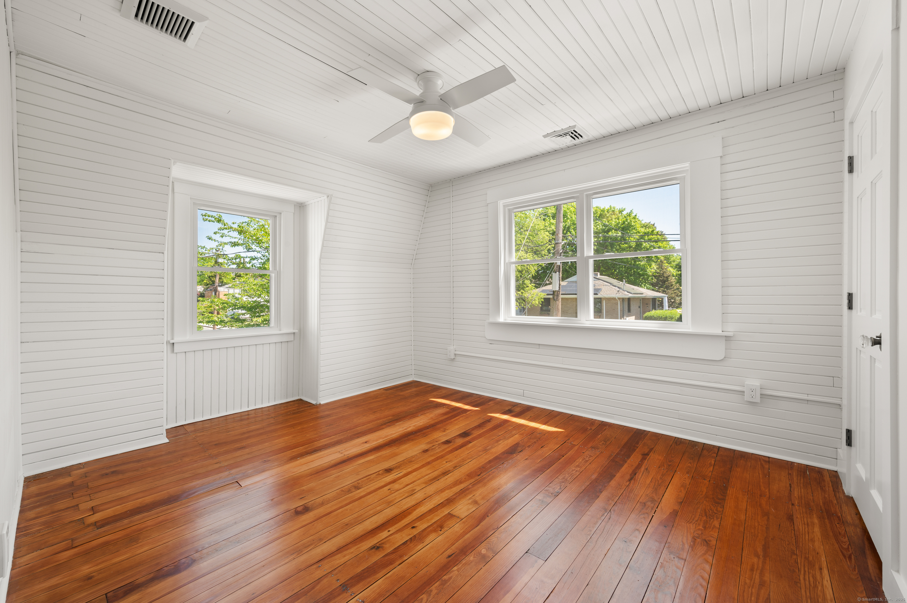 46 Park Street, New London, Connecticut image 29