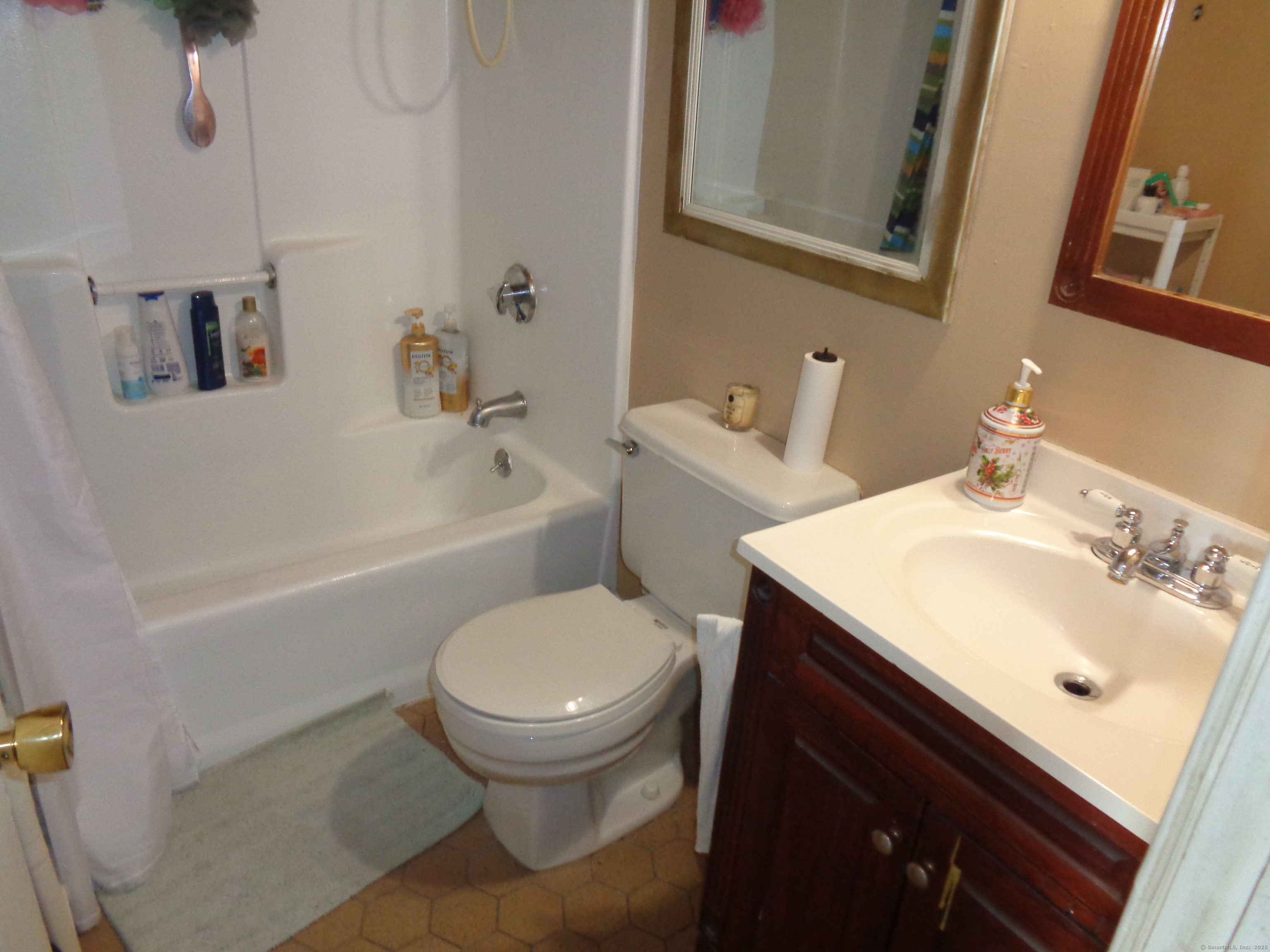 426 Courtland Avenue #APT 1, Stamford, Connecticut image 6