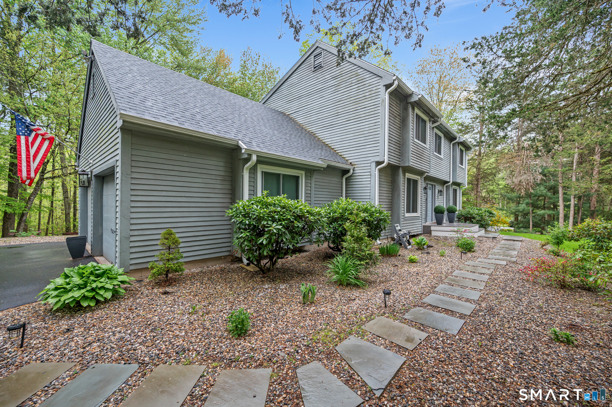 22 Walts Hill