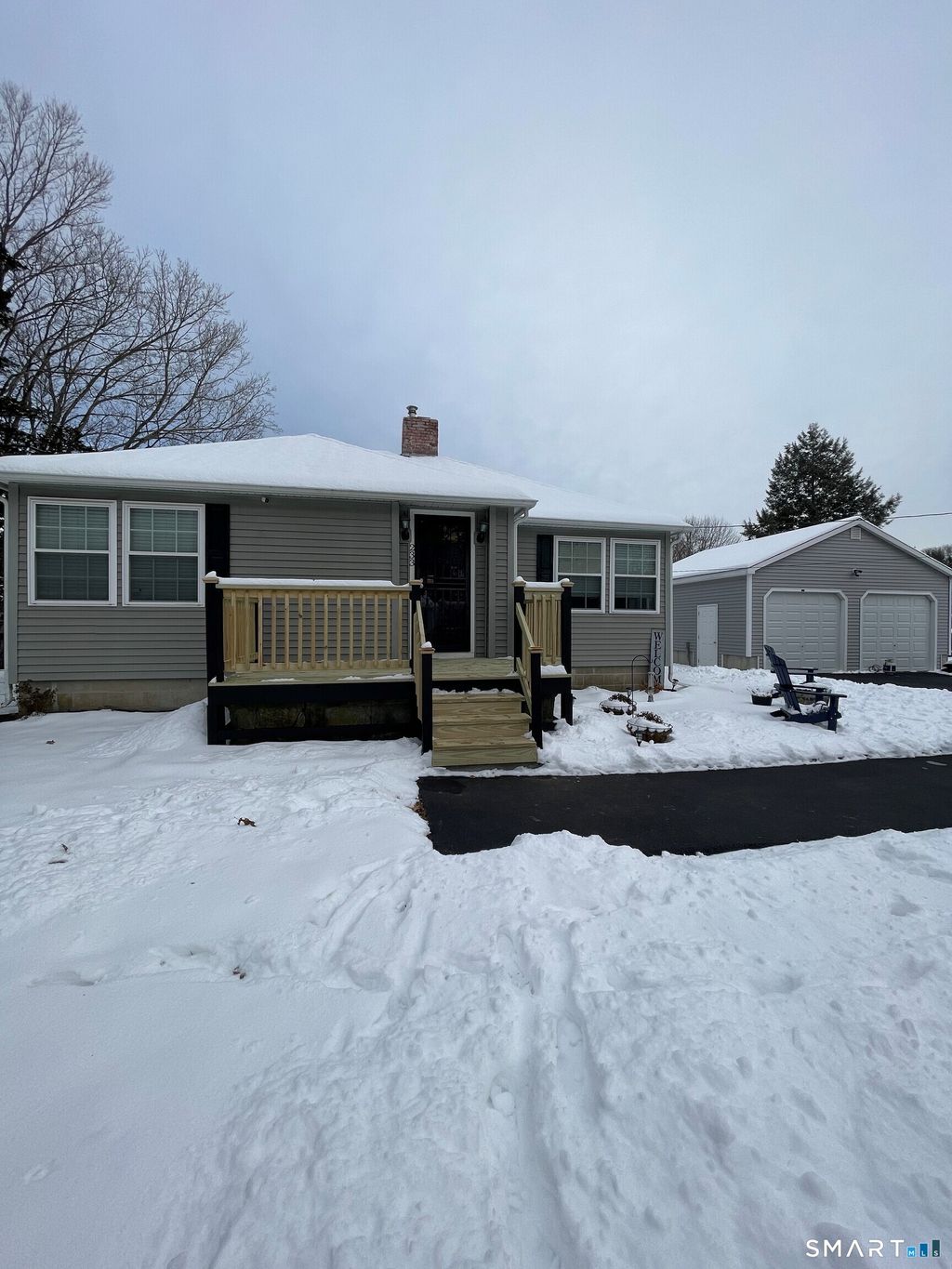 Photo of 233 Vergason Avenue, Norwich, CT 06360 (MLS # 24146121)