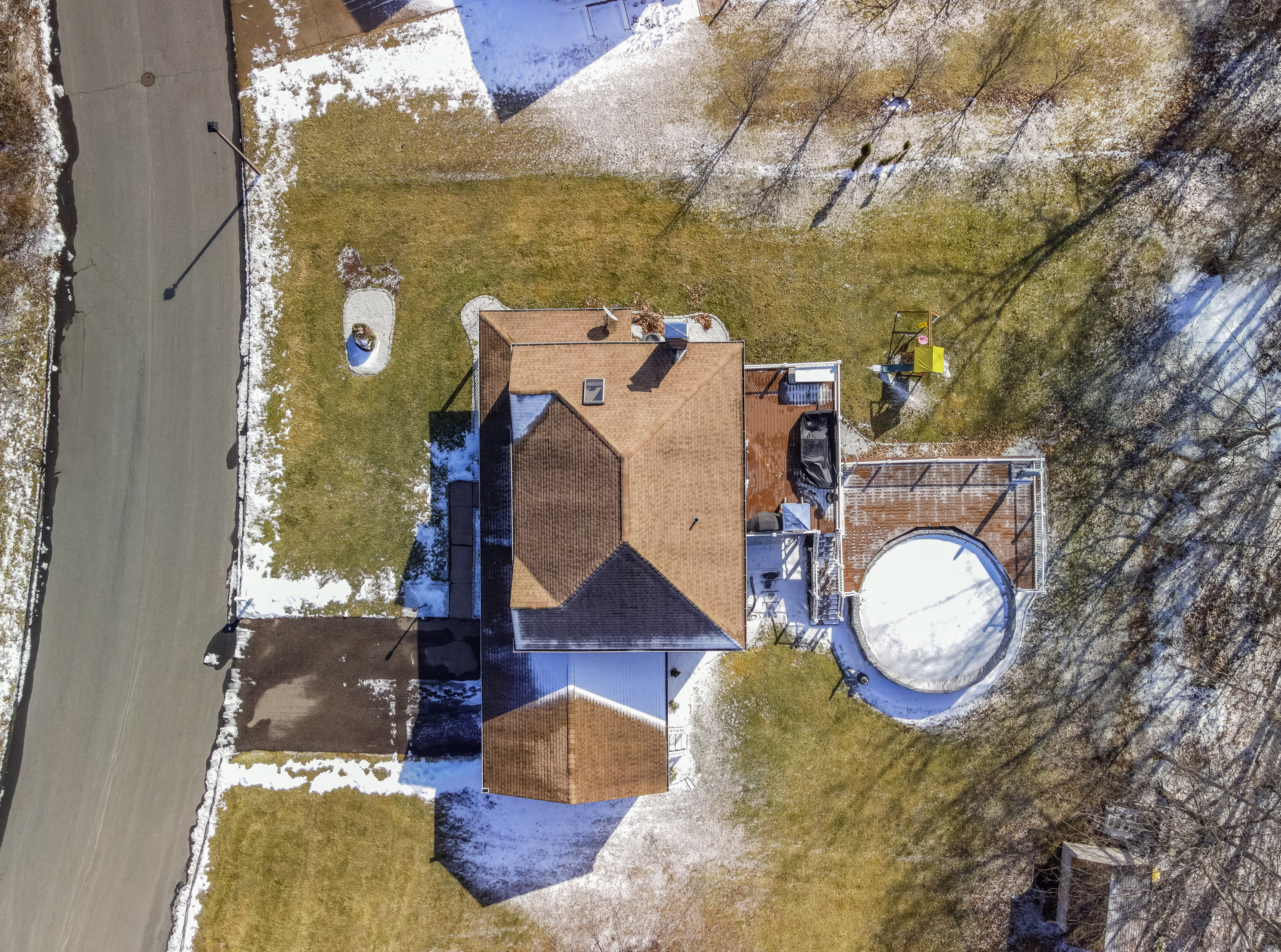 15 Cariati Boulevard, Meriden, Connecticut image 3