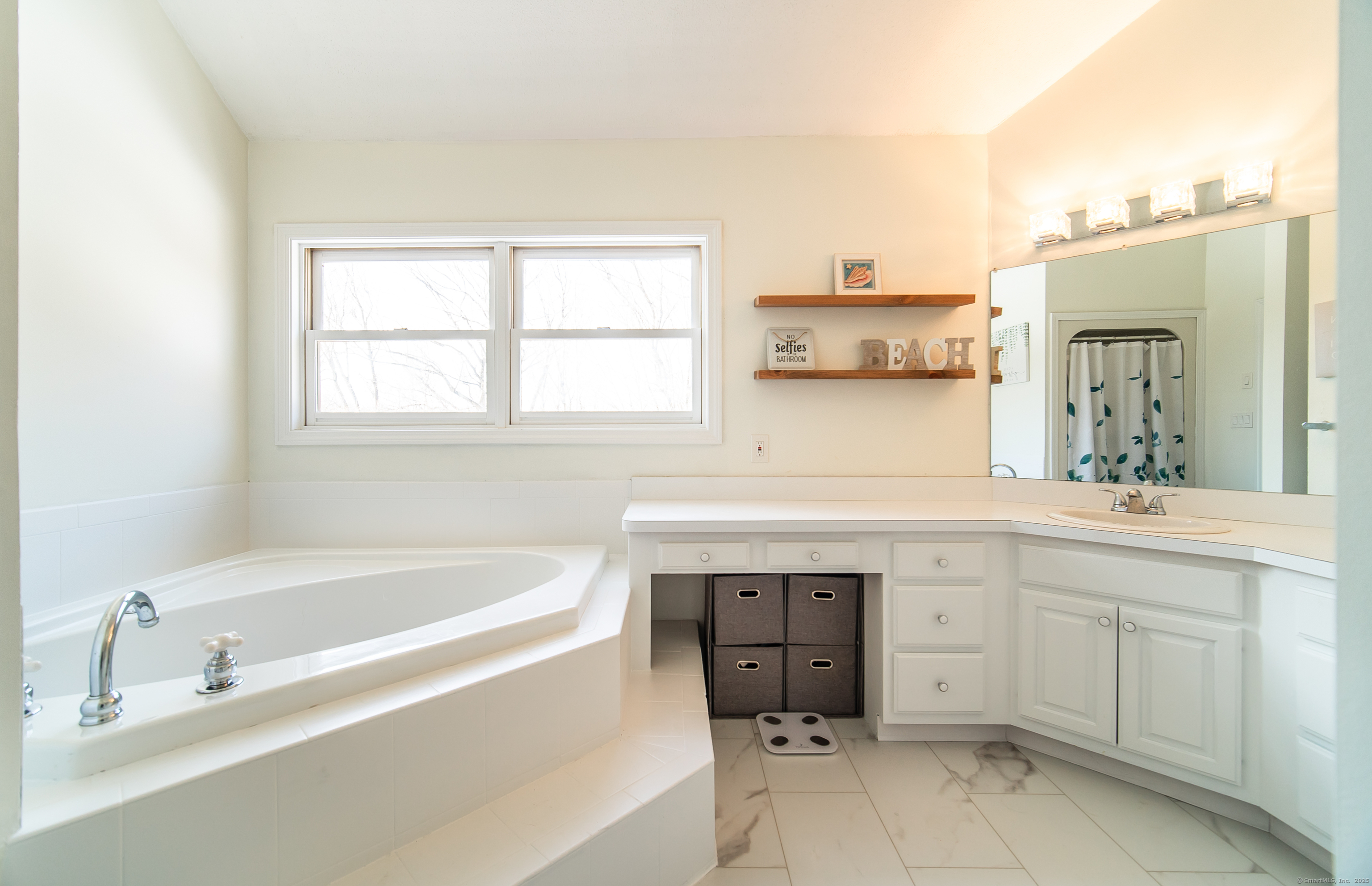 15 Cariati Boulevard, Meriden, Connecticut image 28