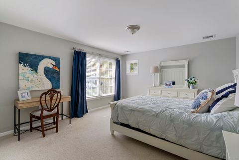 Tiny photo for 5 Northbridge #5, Cromwell, CT 06416 (MLS # 24131713)