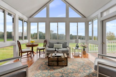 Tiny photo for 5 Northbridge #5, Cromwell, CT 06416 (MLS # 24131713)