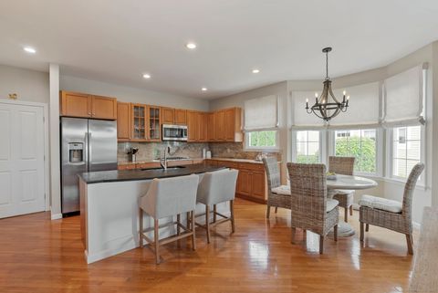 Tiny photo for 5 Northbridge #5, Cromwell, CT 06416 (MLS # 24131713)