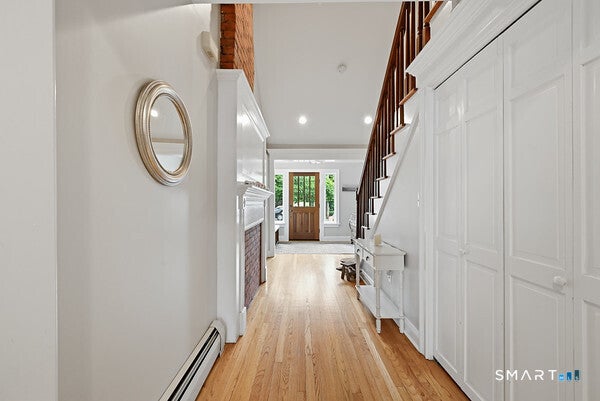 76 Winton Place
