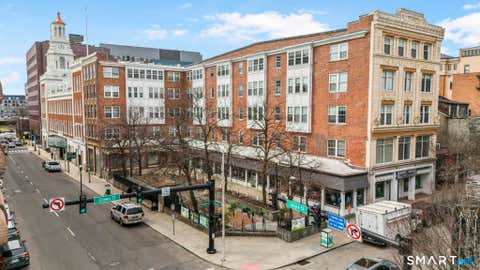 Photo of 196 Crown Street #209, New Haven, CT 06510 (MLS # 24183170)