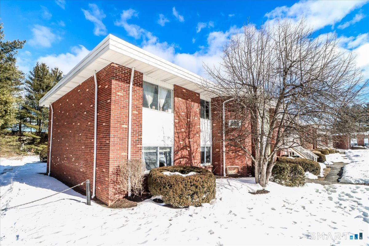 38 Candlewood Lake Road South APT 3