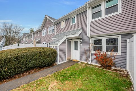 Tiny photo for 211 E Main Street #APT 20B, Branford, CT 06405 (MLS # 24143417)