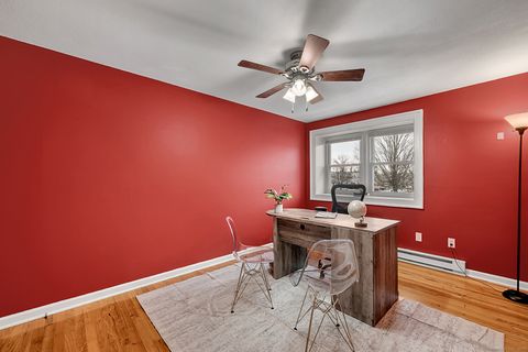 Tiny photo for 211 E Main Street #APT 20B, Branford, CT 06405 (MLS # 24143417)