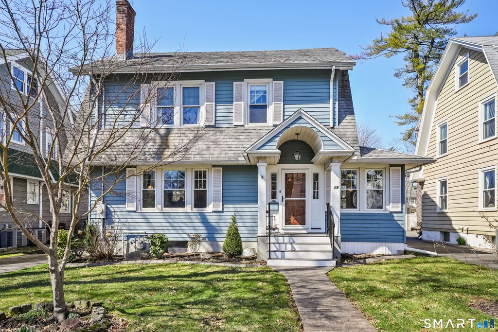 Photo of 19 Westfield Road, West Hartford, CT 06119 (MLS # 24150649)