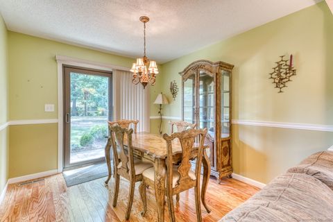 Tiny photo for 18 Village Road #18, Southington, CT 06489 (MLS # 24125309)