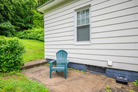Tiny photo for 310 Lakeview Avenue, Seymour, CT 06483 (MLS # 24143751)