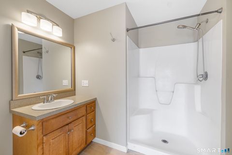 Tiny photo for 185 West Street #4, Southington, CT 06479 (MLS # 24163928)