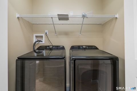 Tiny photo for 185 West Street #4, Southington, CT 06479 (MLS # 24163928)