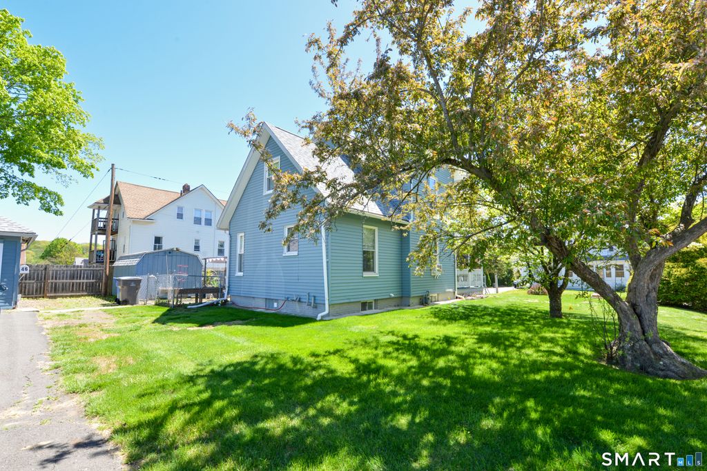 Photo of 46 Lincoln Street, Bristol, CT 06010 (MLS # 24174816)