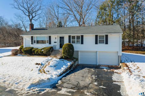 Photo of 56 Westmont Drive, Waterbury, CT 06708 (MLS # 24148153)