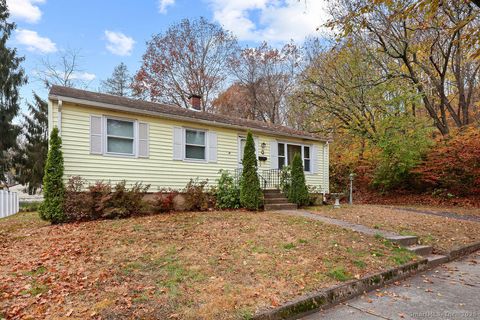 Tiny photo for 5 Assumption Street, New Haven, CT 06513 (MLS # 24141906)
