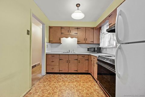 Tiny photo for 5 Assumption Street, New Haven, CT 06513 (MLS # 24141906)