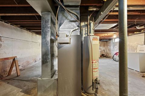 Tiny photo for 5 Assumption Street, New Haven, CT 06513 (MLS # 24141906)