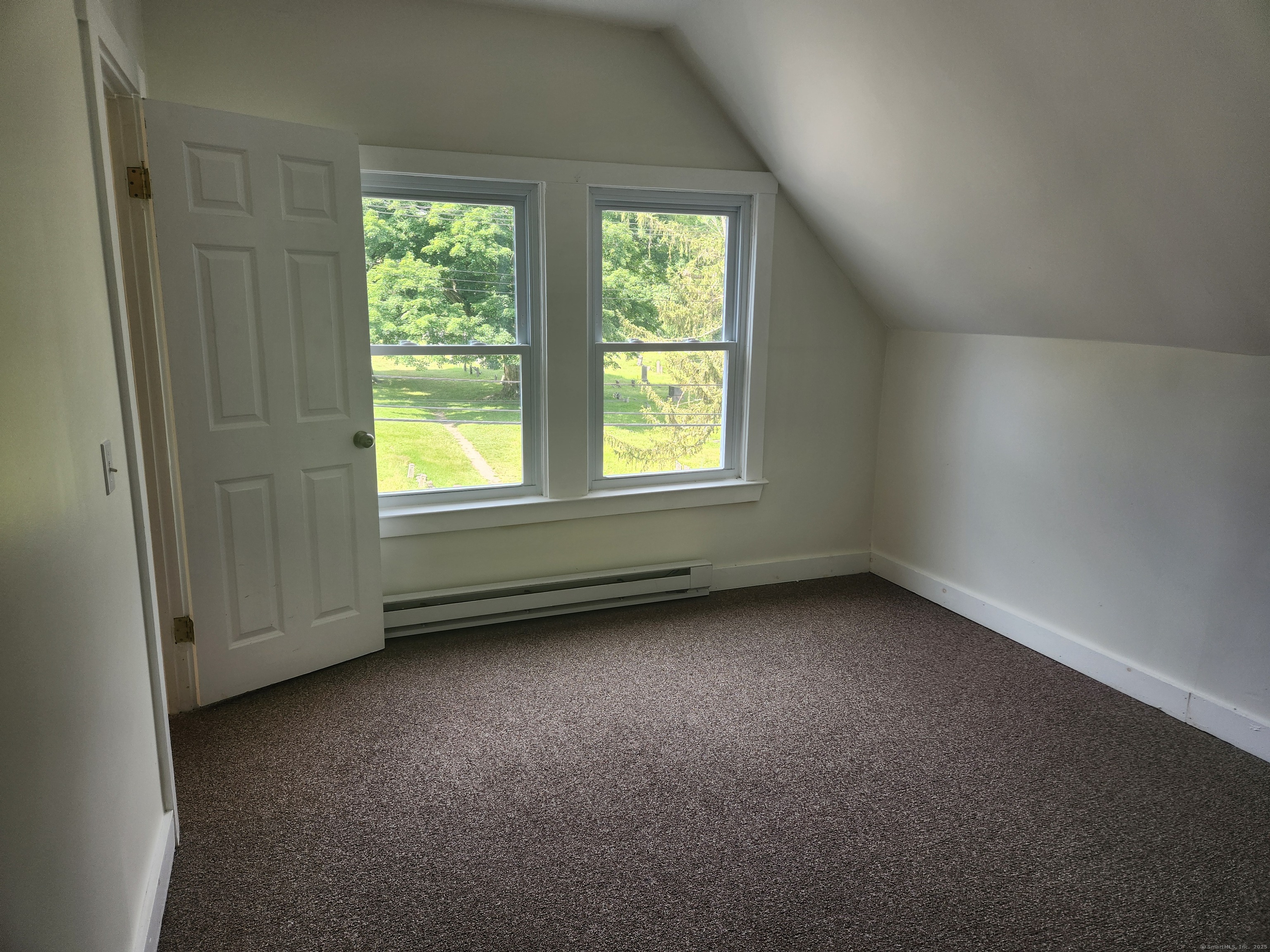 Norwich, Connecticut 06360, United States, 4 Bedrooms Bedrooms, ,3 BathroomsBathrooms,Residential,Active,174167