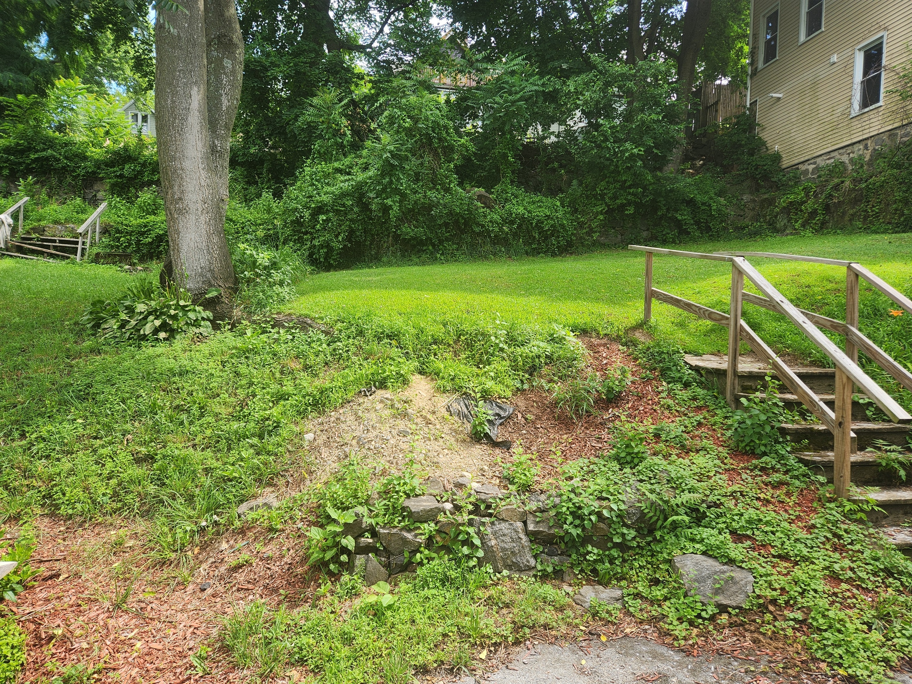 Norwich, Connecticut 06360, United States, 4 Bedrooms Bedrooms, ,3 BathroomsBathrooms,Residential,Active,174167