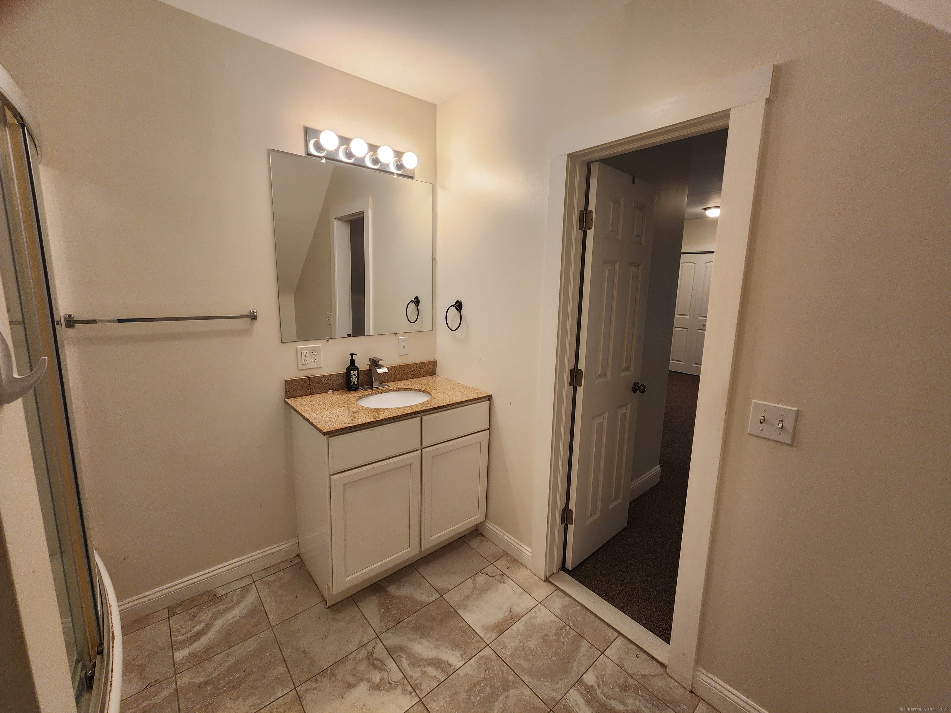 Norwich, Connecticut 06360, United States, 4 Bedrooms Bedrooms, ,3 BathroomsBathrooms,Residential,Active,174167