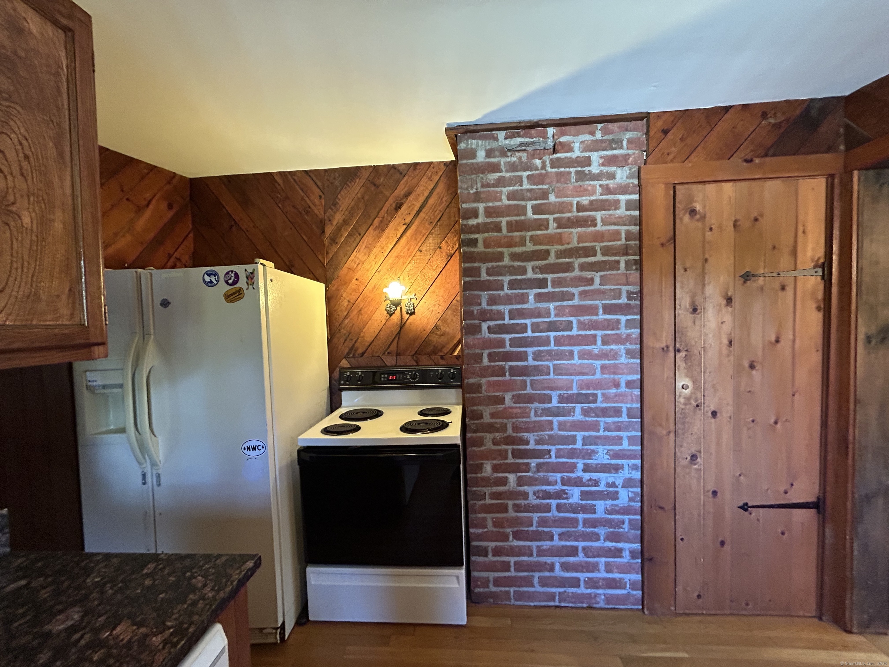 33 Mountain Lane 2/upper