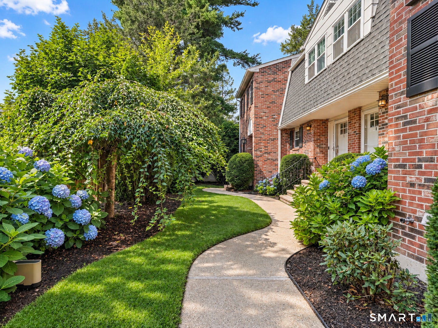 19 Colonial Road 6