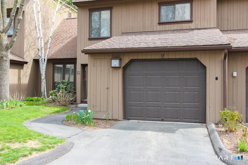 12 Applewood Lane 12