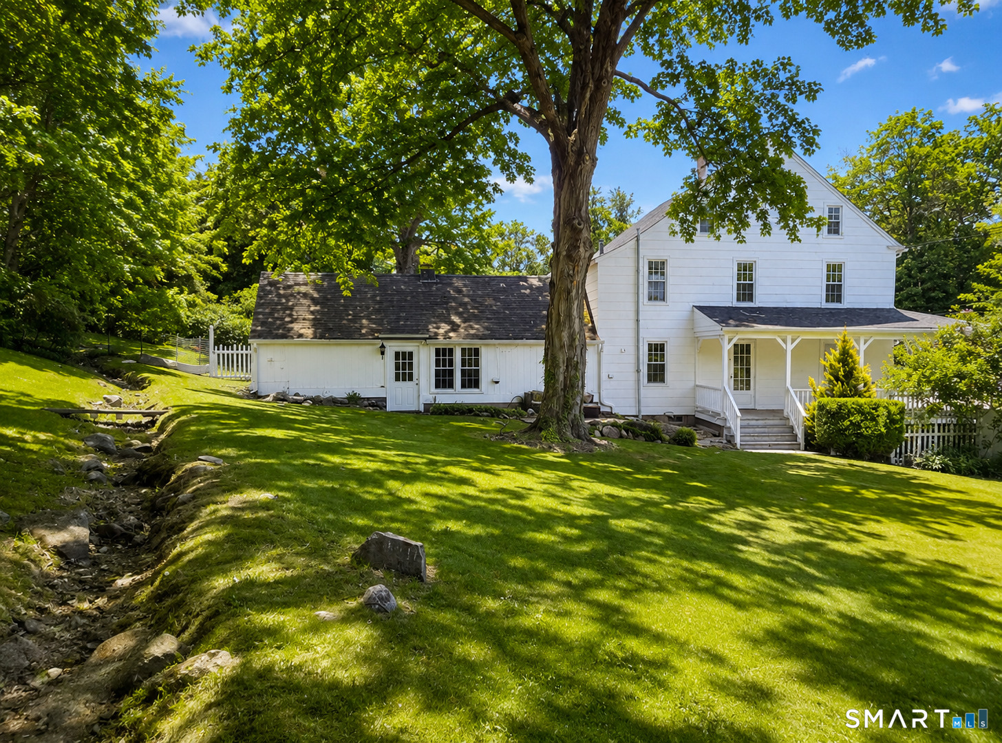 443 Amity Road