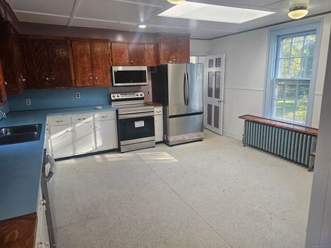 10 North Lake Street Litchfield CT 06759