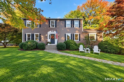 Photo of 12 Thornwood Place, Trumbull, CT 06611 (MLS # 24216070)