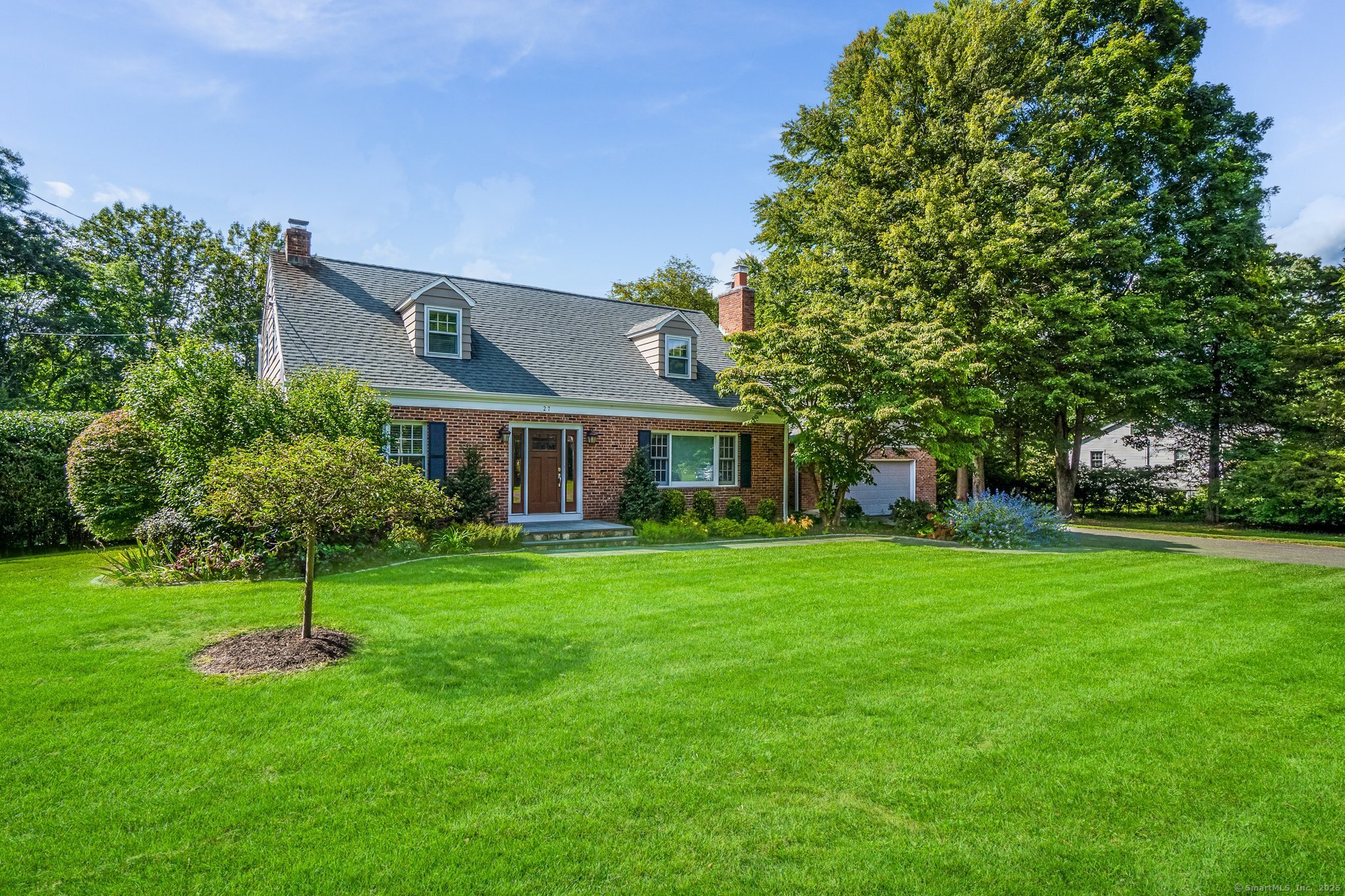 27 Ritch Drive, Ridgefield, Connecticut image 2