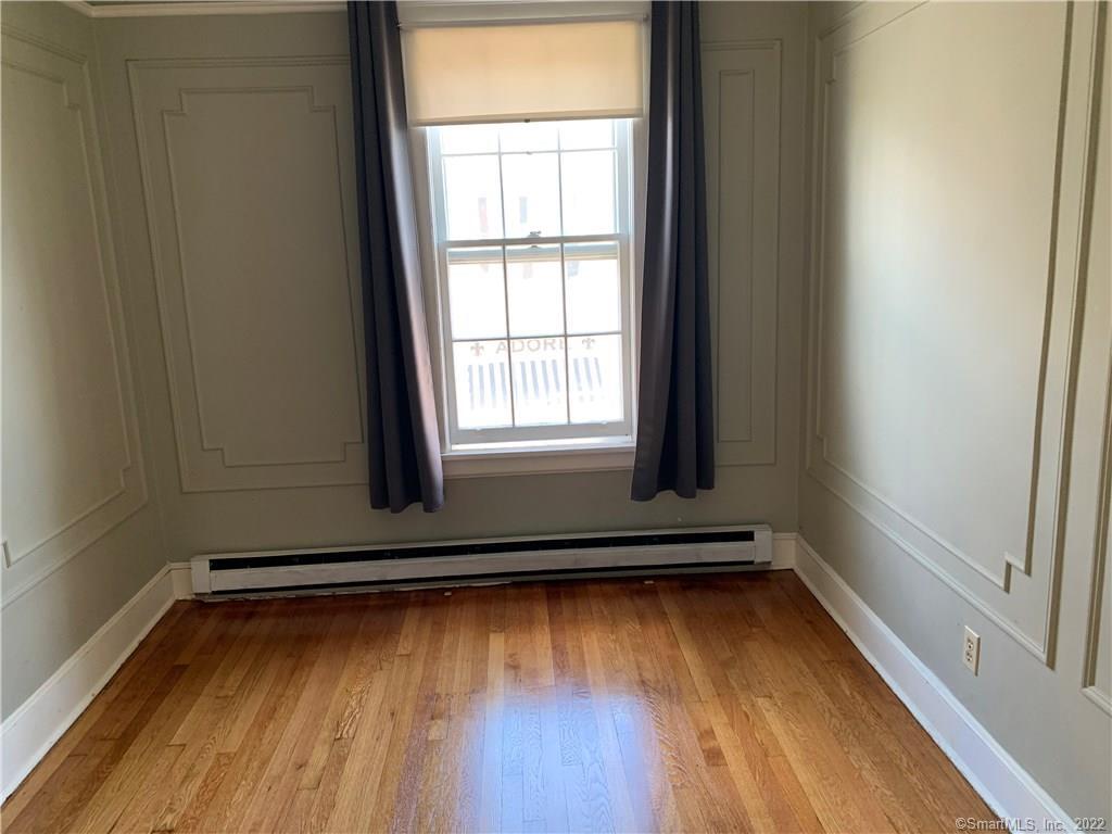 Groton, Connecticut 06355, United States, 2 Bedrooms Bedrooms, ,1 BathroomBathrooms,Residential,Active,107889