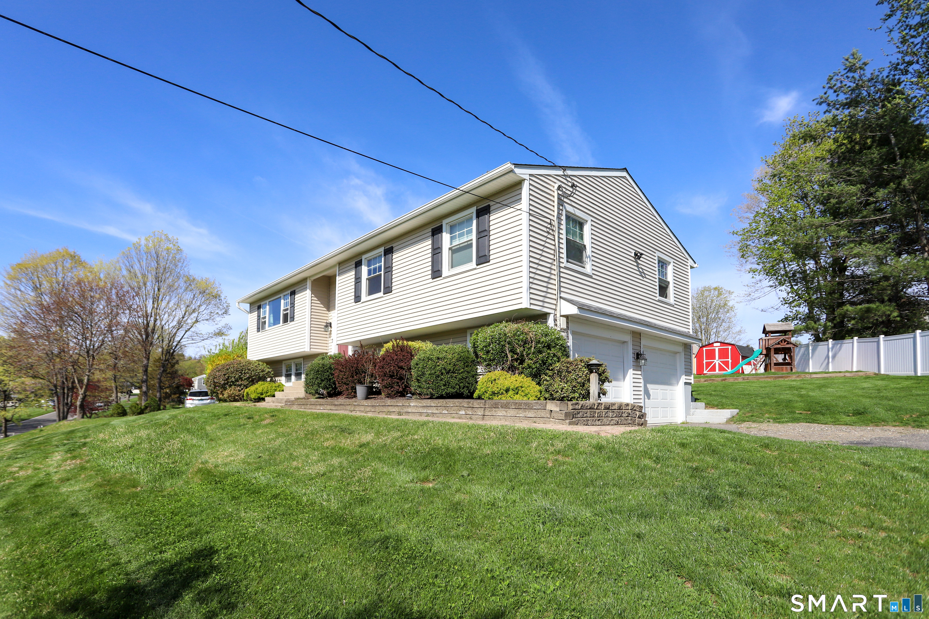 38 Quaker Ridge Road
