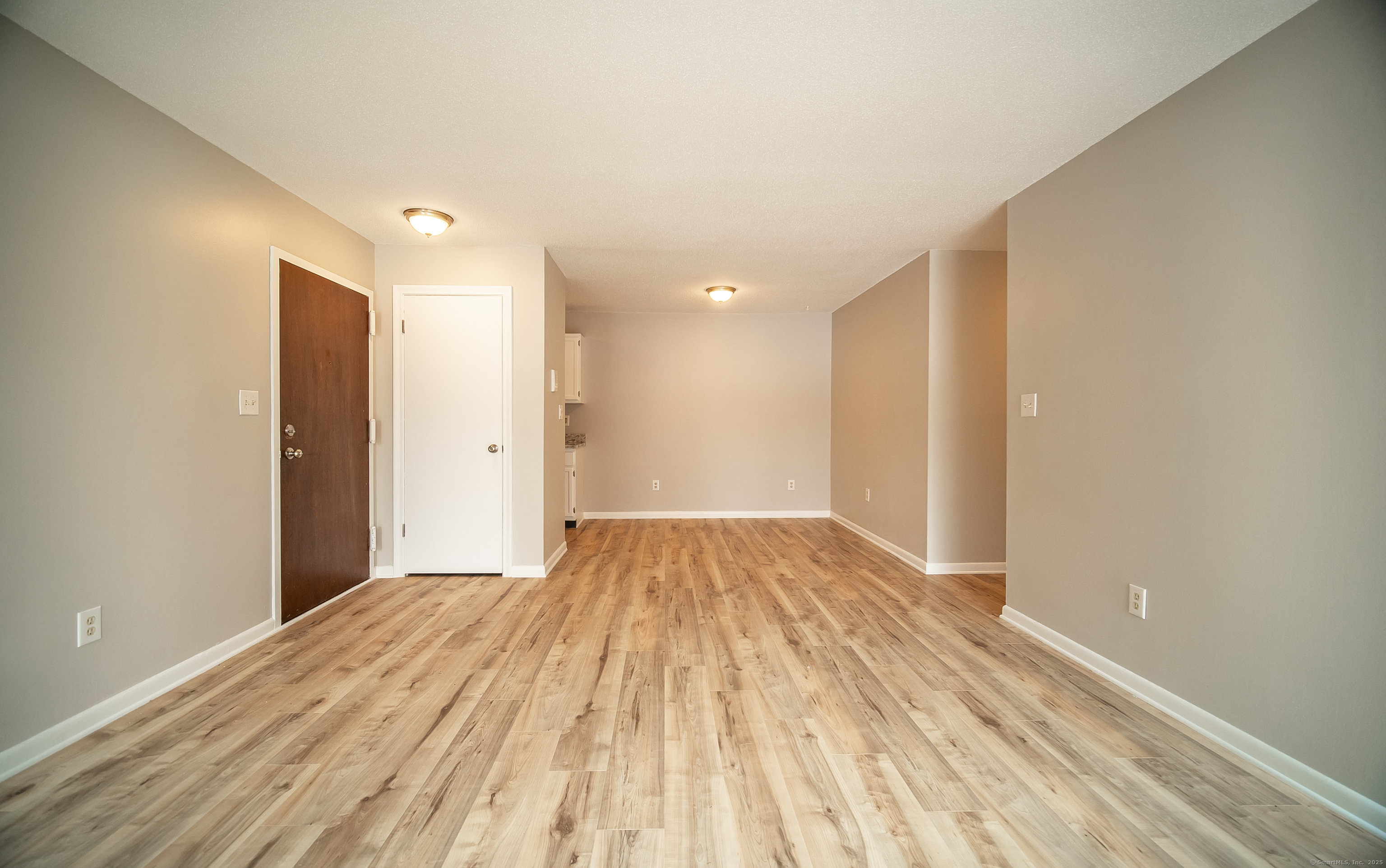 28 Woodland Drive #28, Cromwell, Connecticut image 4