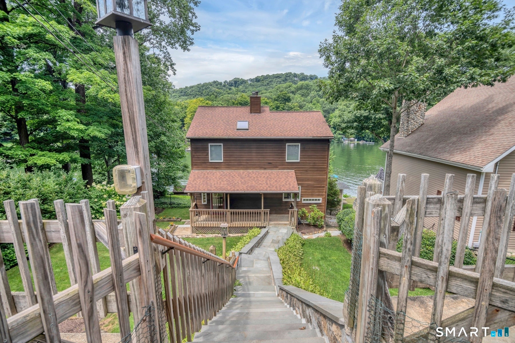 11 Candlewood Road