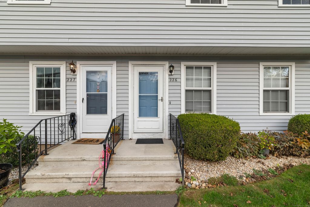 Photo of 226 Austin Ryer Lane #226, Branford, CT 06405 (MLS # 24120490)