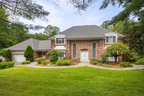 11 Cross Hill Road Bethel CT 06801