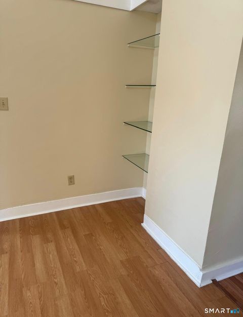 Tiny photo for 16 Vine Street #2nd, New Haven, CT 06519 (MLS # 24144456)