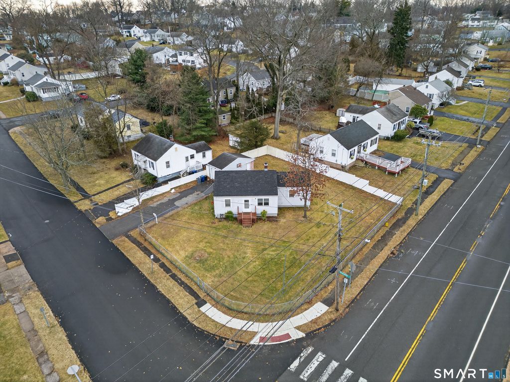 Photo of 62 Strathmore Road, West Haven, CT 06516 (MLS # 24148857)