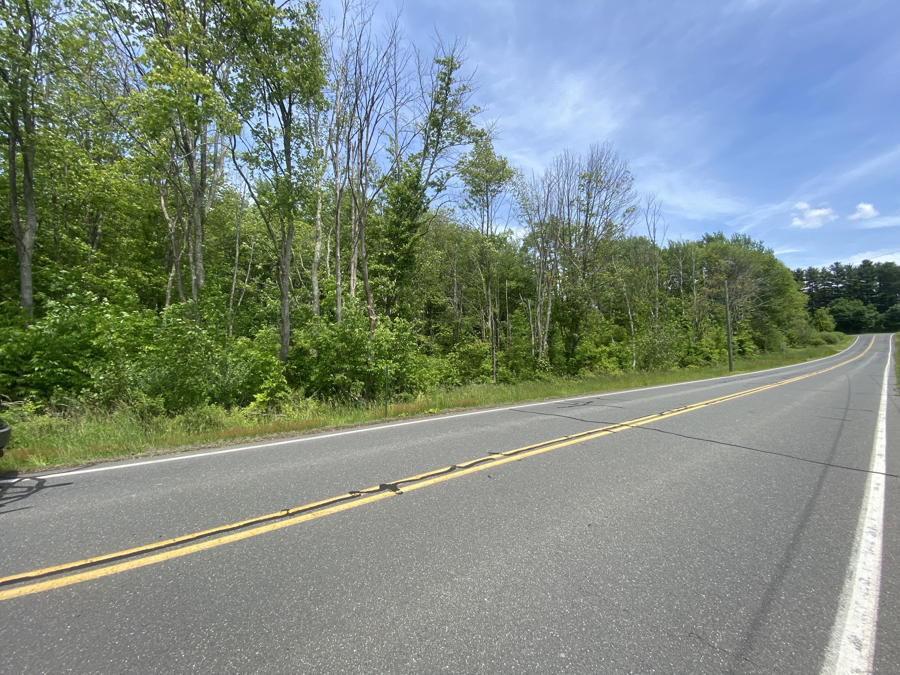 Hickory Street, Suffield, Connecticut image 1