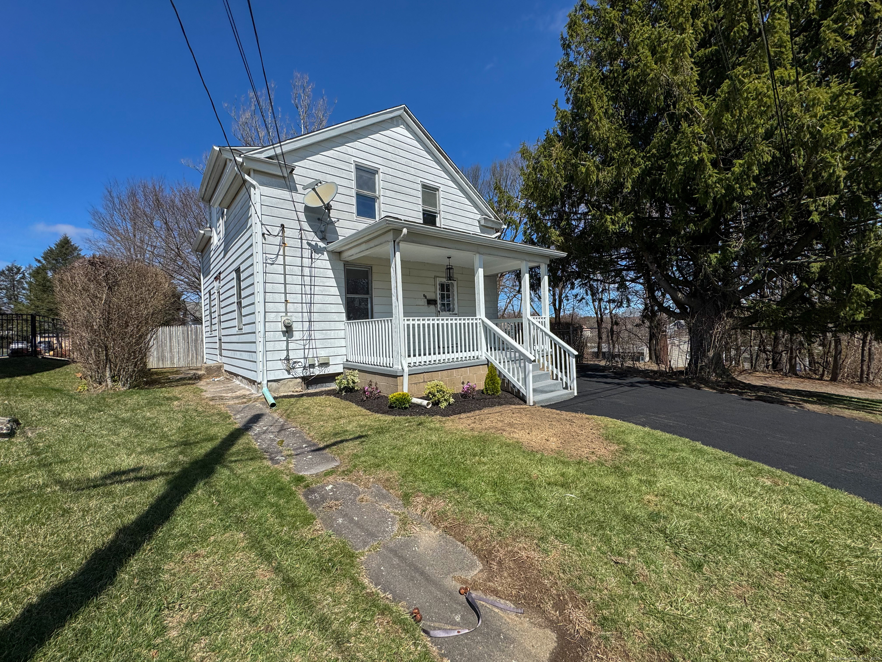 21 Garibaldi Street, Watertown, Connecticut image 2