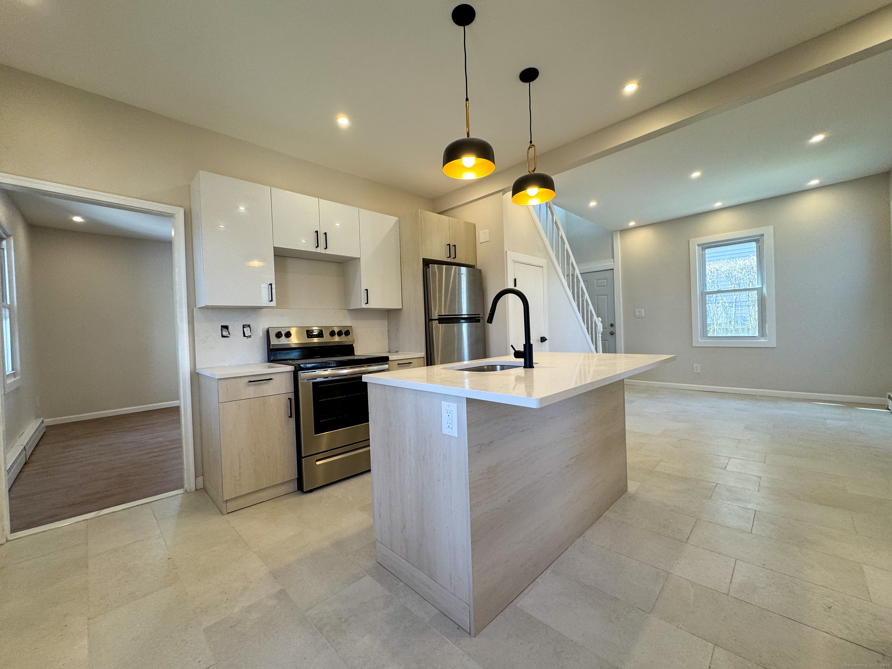 21 Garibaldi Street, Watertown, Connecticut image 11