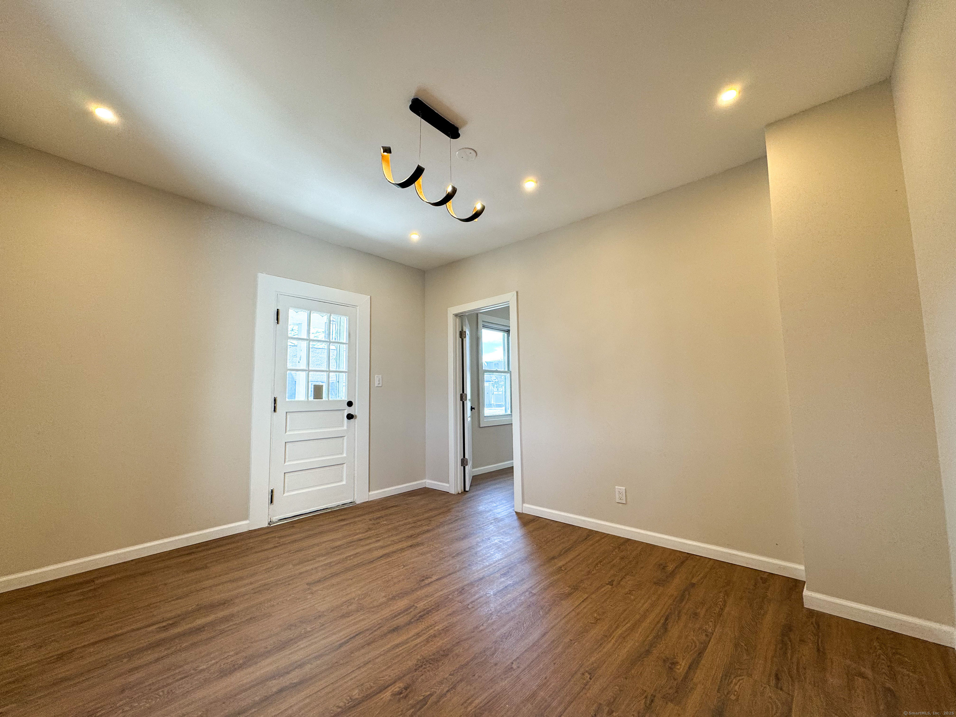 21 Garibaldi Street, Watertown, Connecticut image 9