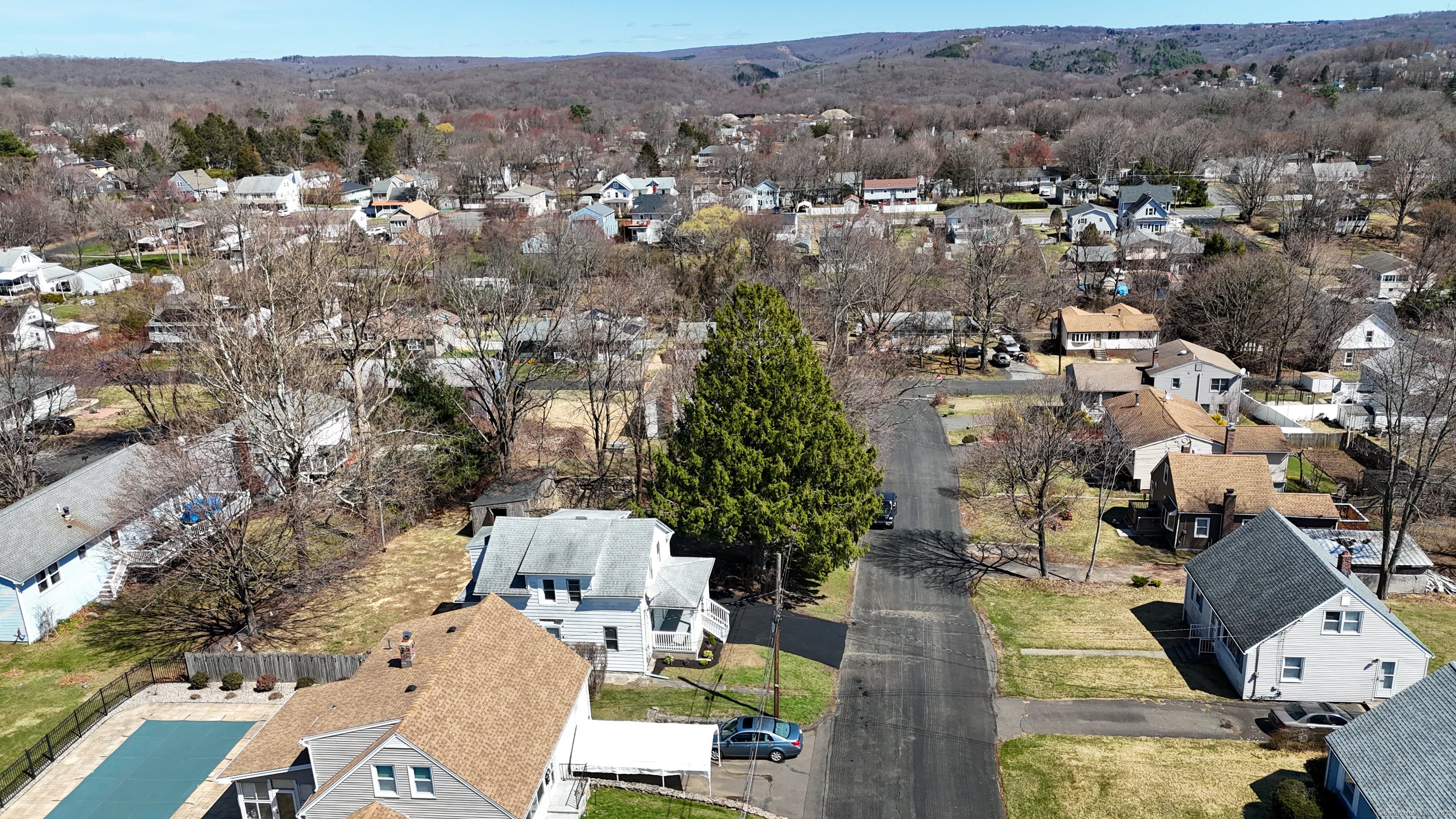 21 Garibaldi Street, Watertown, Connecticut image 33