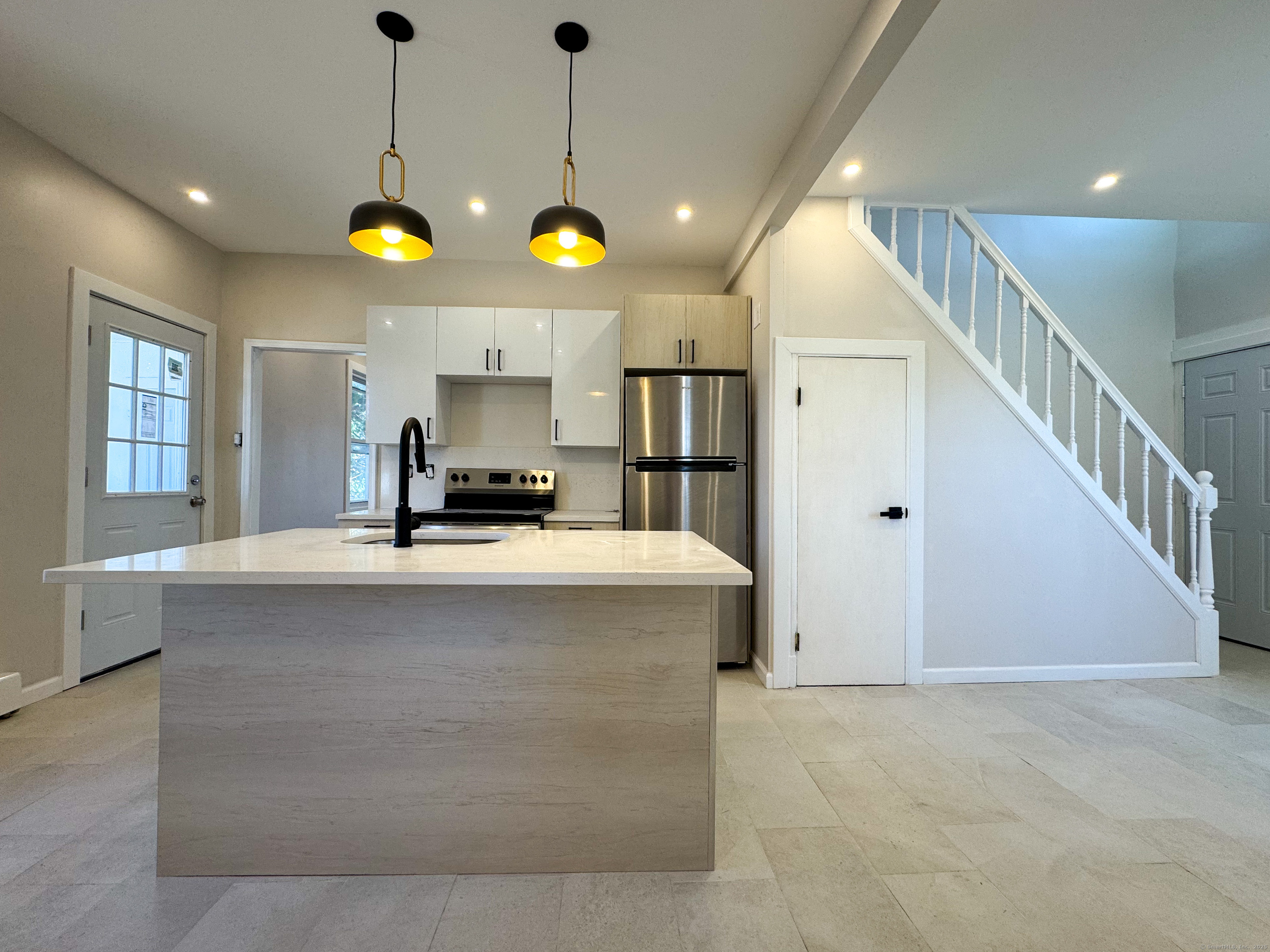 21 Garibaldi Street, Watertown, Connecticut image 12
