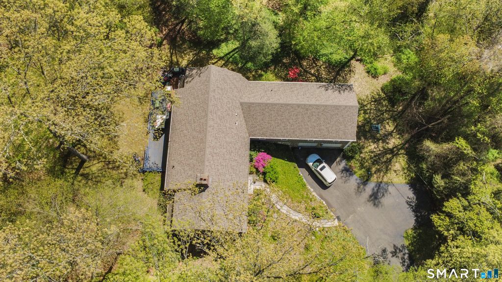 Photo of 81 Meeting House Road, Haddam, CT 06438 (MLS # 24174755)