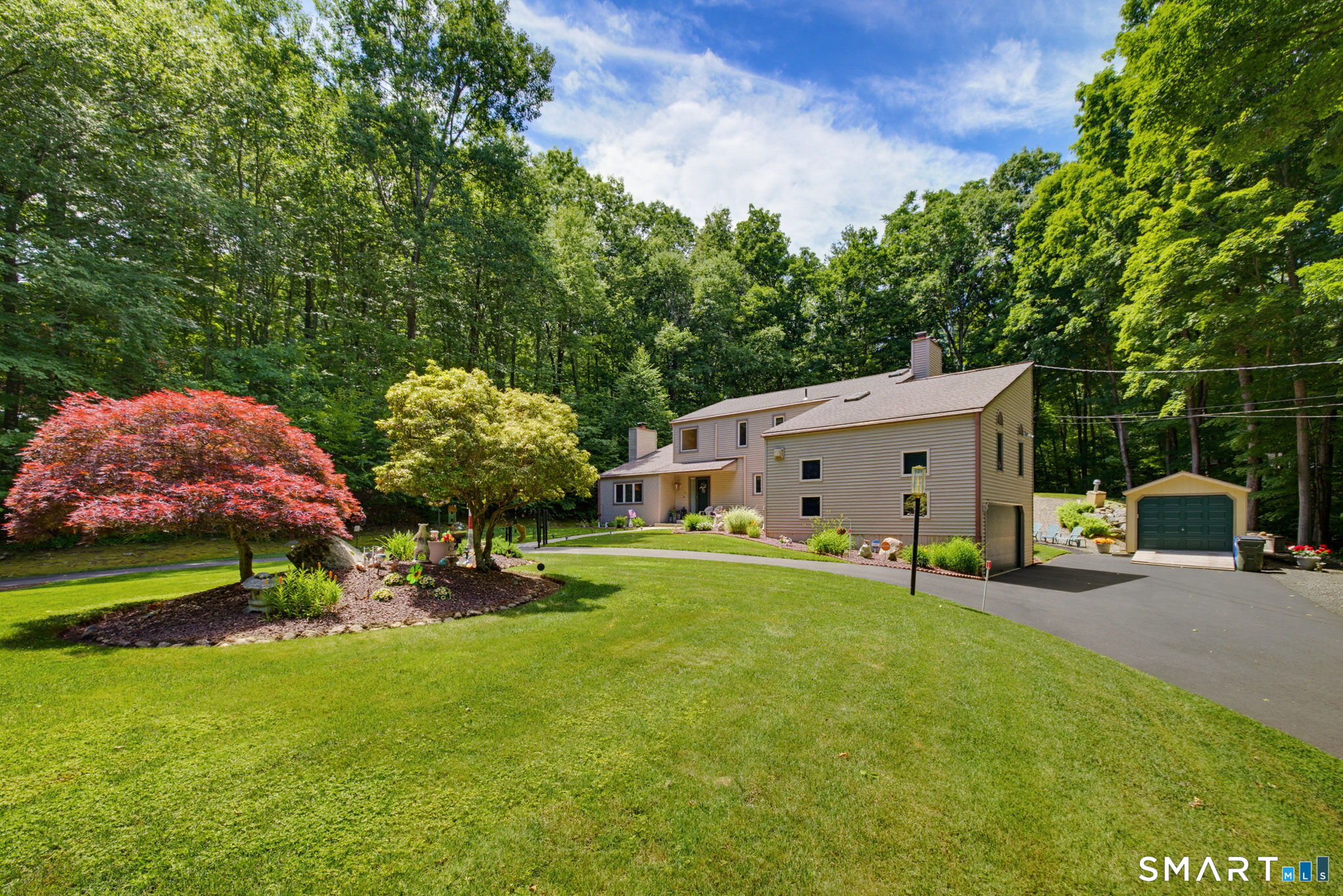 70 Pine Hollow Drive